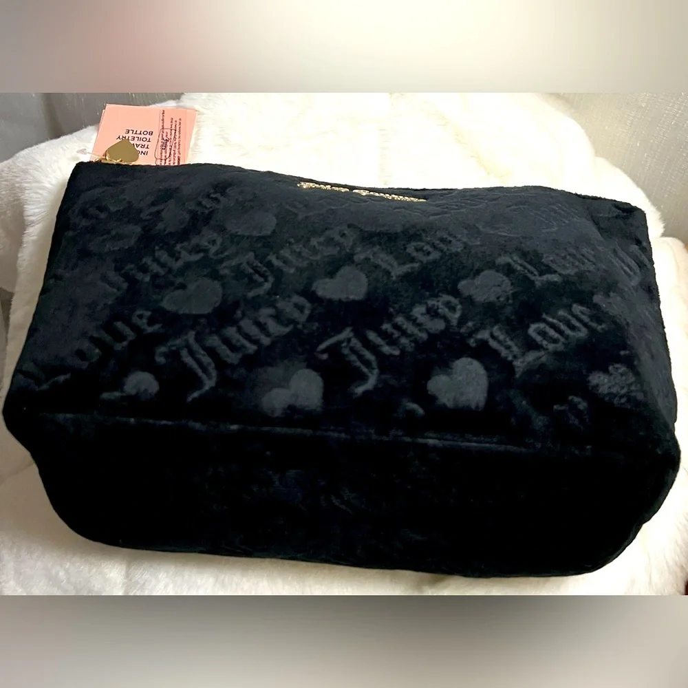 NEW Juicy Couture Black Fuzzy Travel Cosmetics Bag